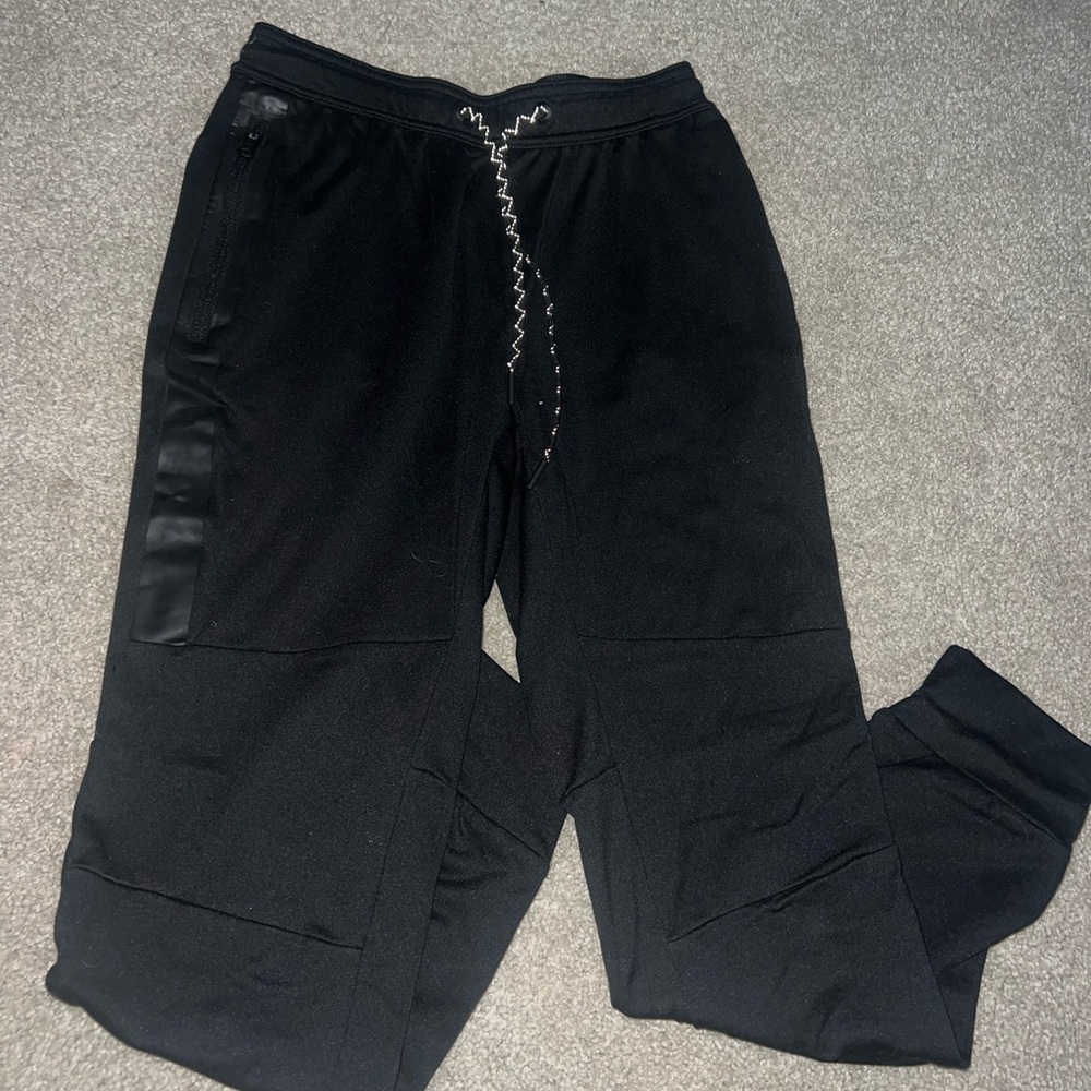 Black jogger sweats